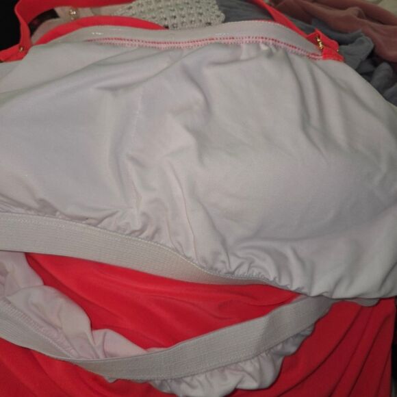 Venus Halter Wrap Tankini Swimsuit Top Size 18 - Picture 5 of 6